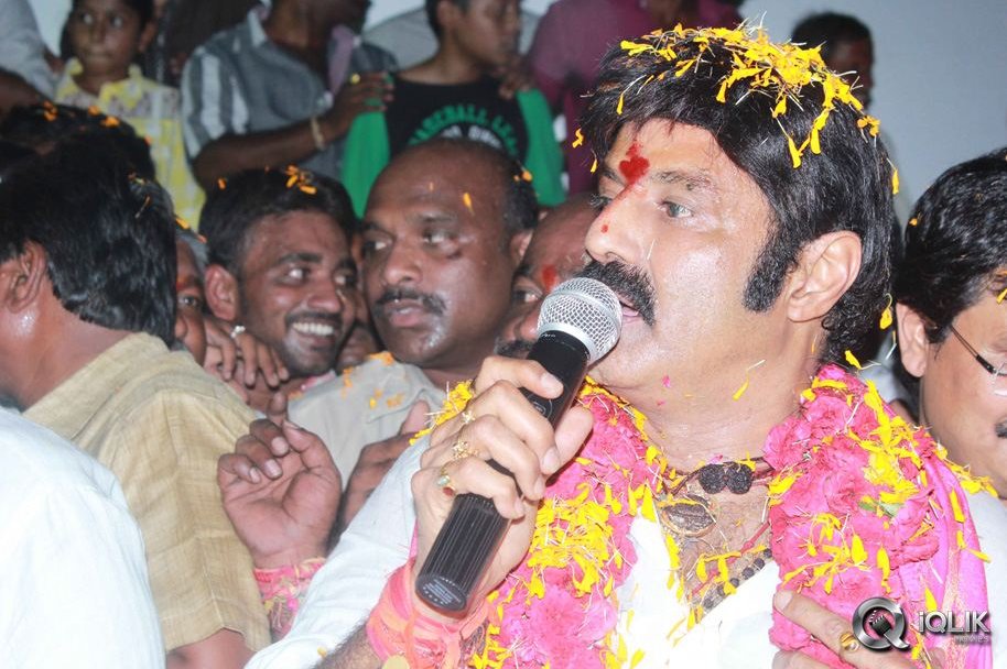 Legend-Movie-Team-Success-Tour